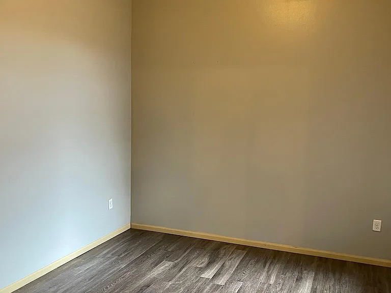 229 S Dubuque St #135 — Photo 8