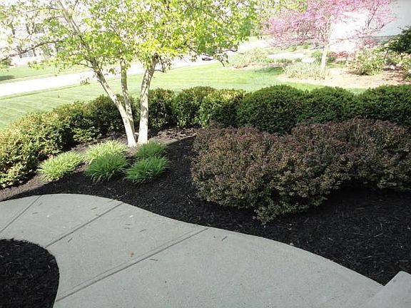 4th image of 7645 Park Bend Dr