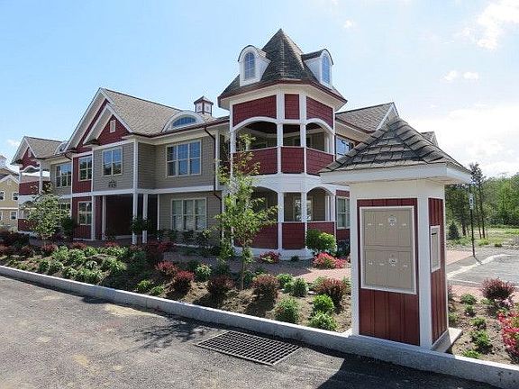 3rd image of 589 Avenue Rear Milwaukee
