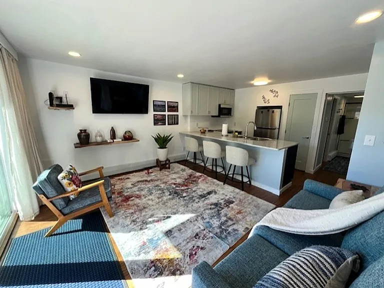 350 E La Bonte St #37 — Photo 9