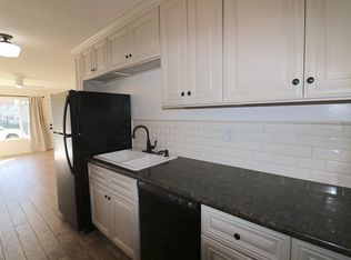122- 132 A Street, Encinitas, CA 92024