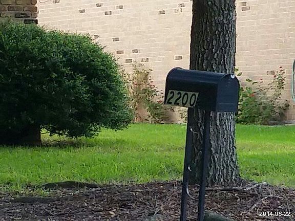 5th image of 2200 Viking Ln