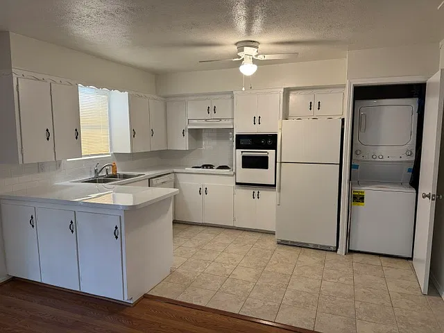 2 bed, 1308 sqft, $2,150 — Photo 4
