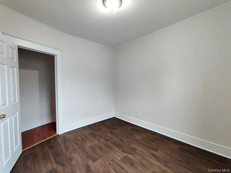 98 Montgomery St #1 — Photo 8