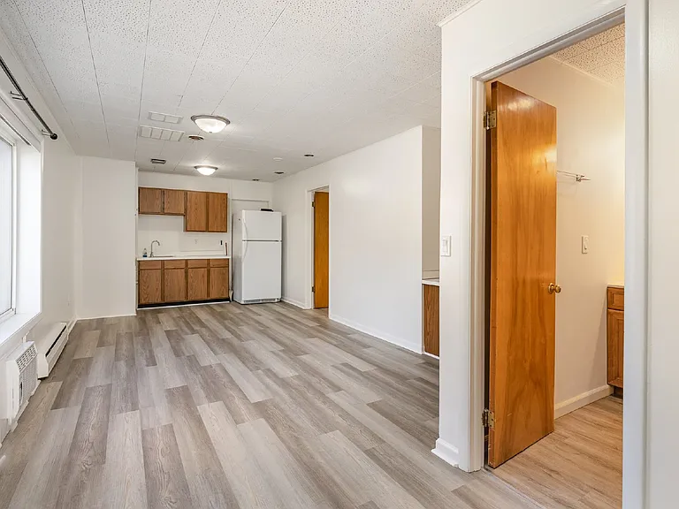 3014 Washington St #R-8 — Photo 5