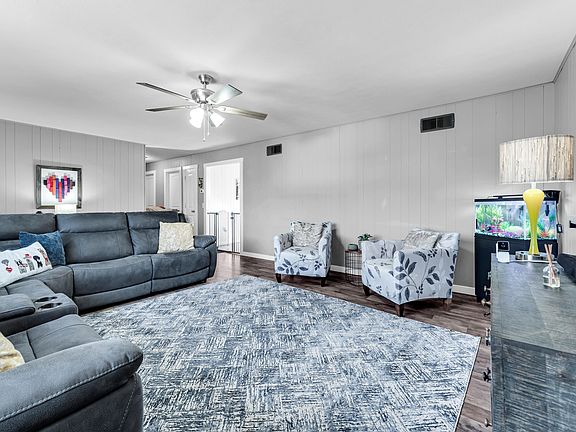 5th image of 240 Division Street