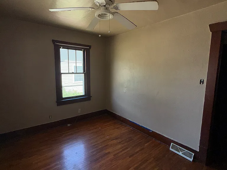 1454 N Walnut Grove Ave — Photo 10