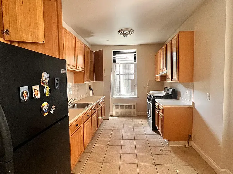 842 Park Pl #1W — Photo 11