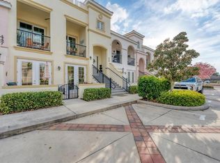 449 Nokomis Ave S, Venice, FL 34285
