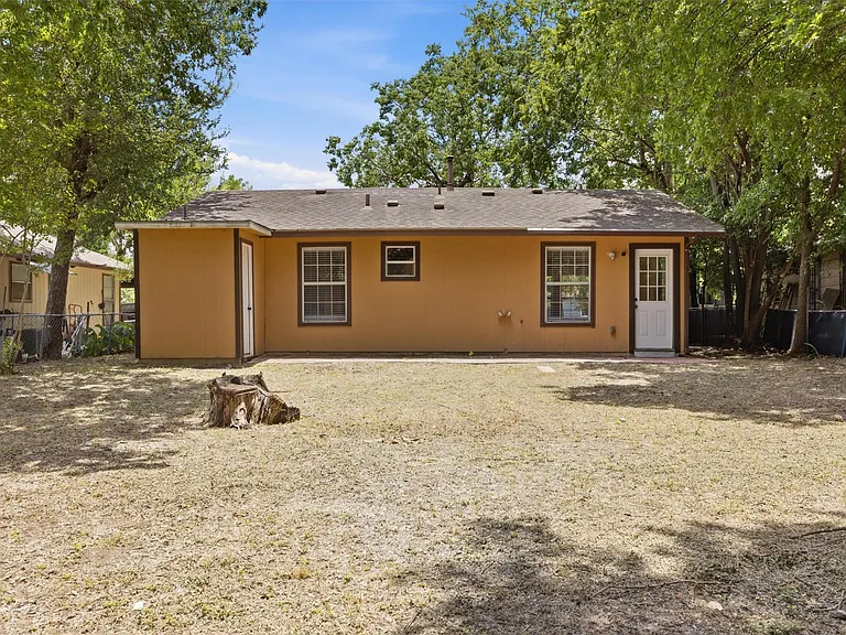 6802 Villita Avenida St — Photo 36