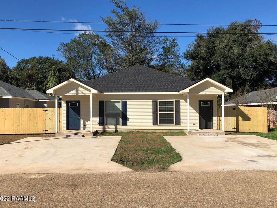 1st image of 302 Auburn Dr