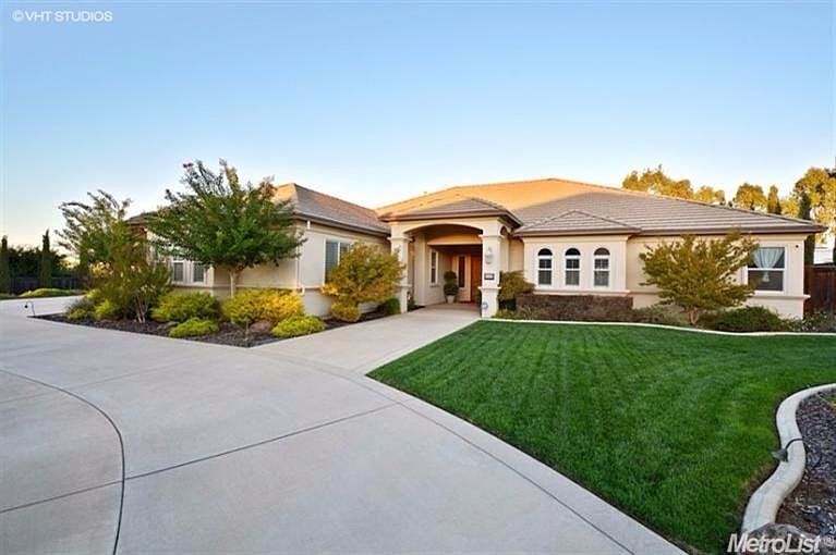 1st image of 9140 Harvest Hill Dr