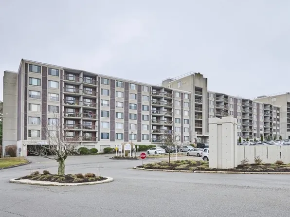 1500 Worcester Rd APT 612, Framingham, MA 01702