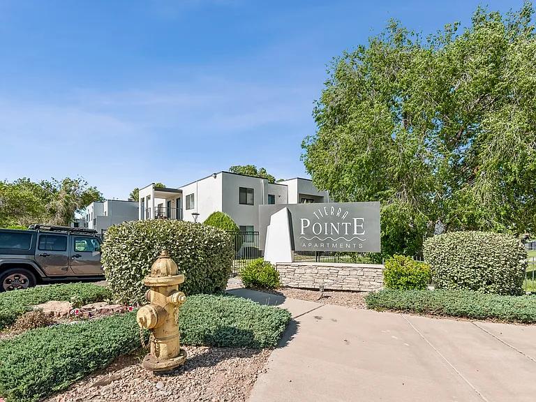 Tierra Pointe — Photo 24