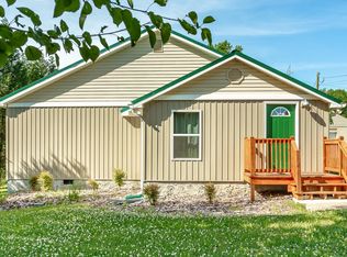 206 Daisy Ave, Soddy Daisy, TN 37379