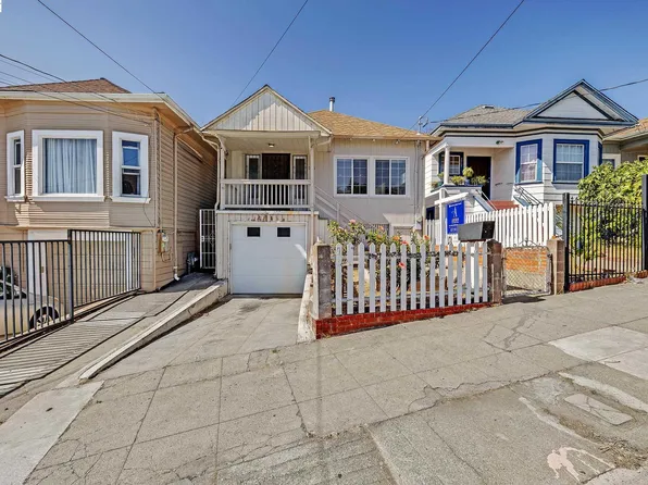 2711 13th Ave, Oakland, CA 94606