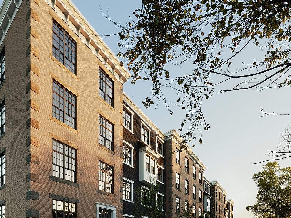 1st image of 34 Dietz St #101