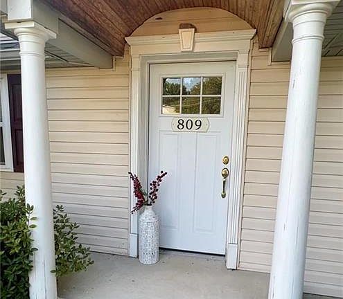 4th image of this home
