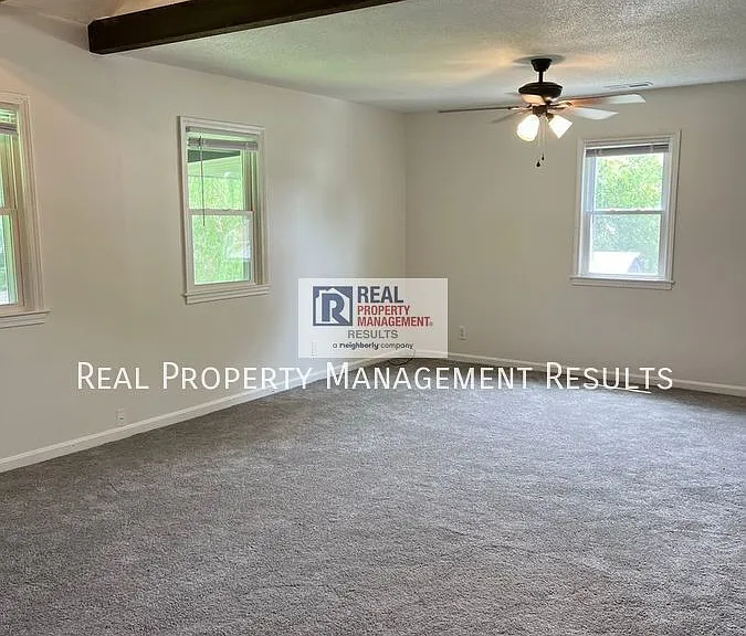 1624 S Red Bank Rd #B — Photo 2