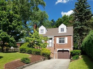 5049 Orchard Ave, Bethel Park, PA 15102