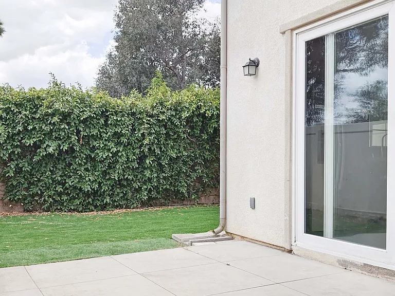 255 Golden Bear Ln — Photo 2