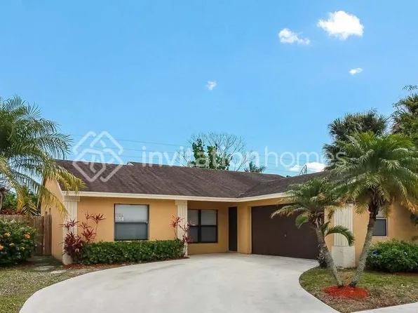 5646 Lincoln Cir E, Lake Worth, FL 33463