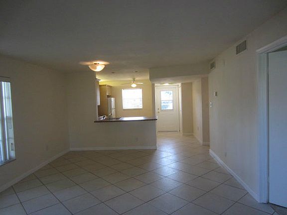 4th image of 2600 Fiore Way APT 115-C