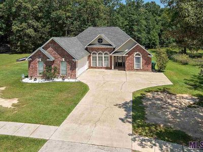 21025 April Ln, Livingston, LA, 70754