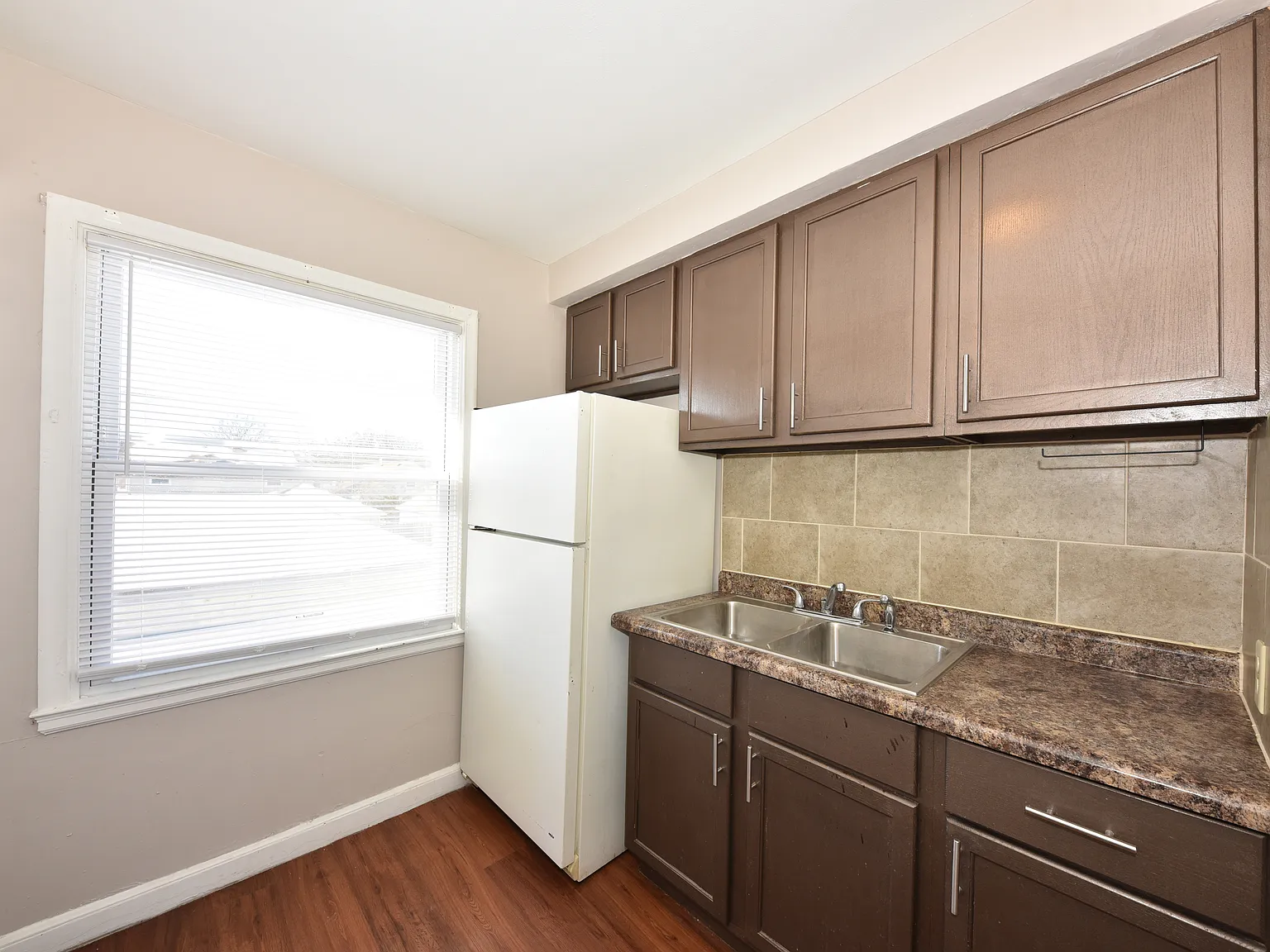 1 bed, 650 sqft, $850 — Photo 3