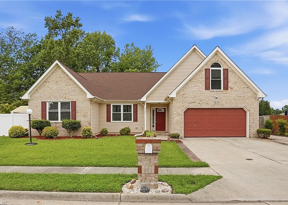 1st image of 2927 Crossings Dr