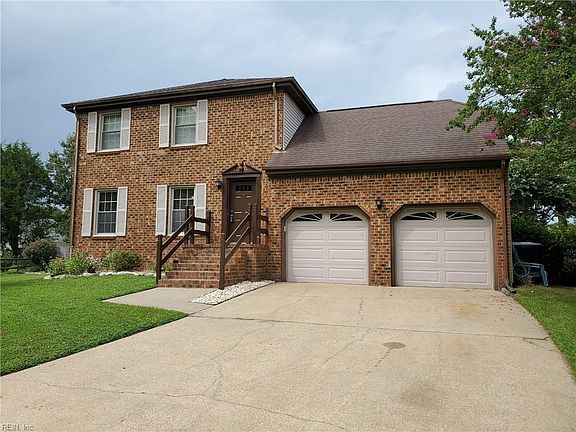 2nd image of 2124 Hedgelawn Way