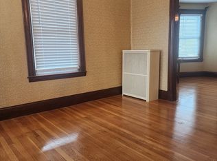 358 Eastern Ave Floor 2, Lynn, MA 01902