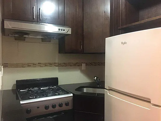 Rented by Capri Jet Realty Corp | media 28