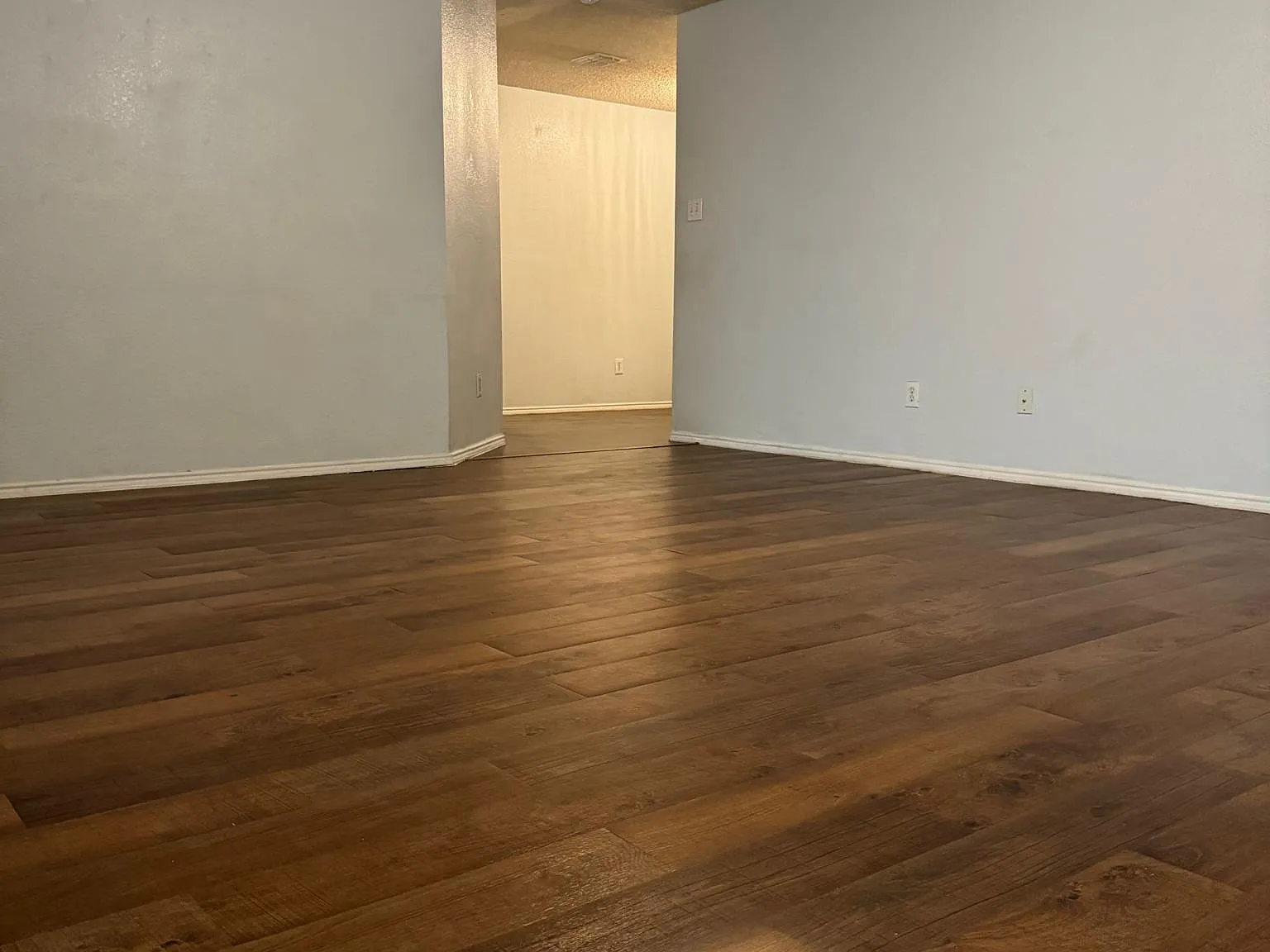 2701 Margaret Ln — Photo 4