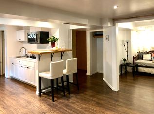 406 Marshall Rd SW, Vienna, VA 22180