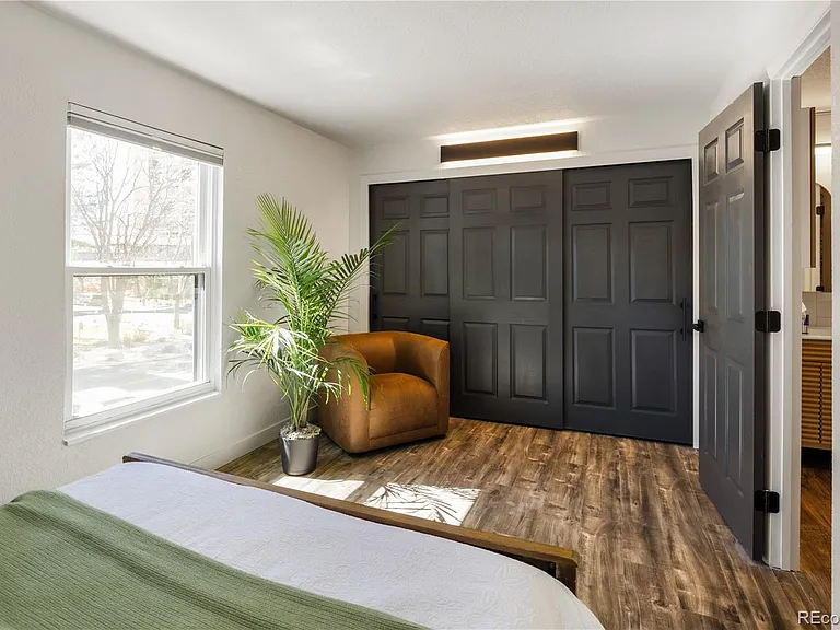 2 Adams St #207 — Photo 11