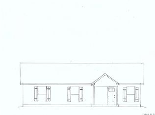 495 Market St, Moundville, AL 35474