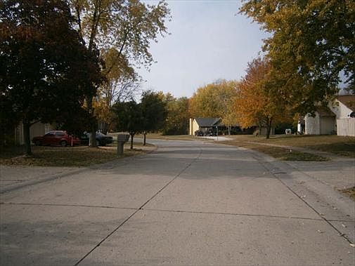 5th image of 5264 Gainsborough Ct