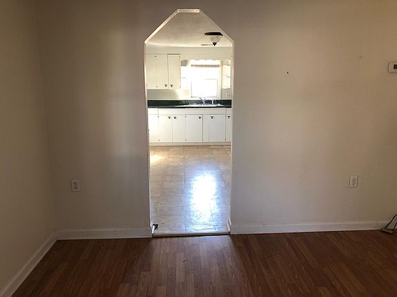 4th image of 1739 Wardensville Grn