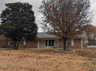 306 University Dr, Jonesboro, AR 72405