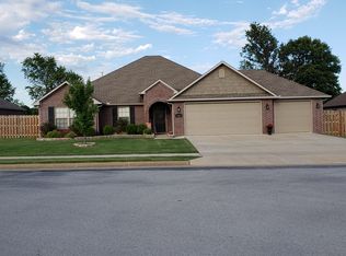 1123 Abby St, Lowell, AR 72745