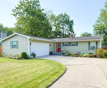 735 Alexander Dr, Adrian, MI, 49221