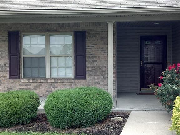 3rd image of 124 Zachery Dr