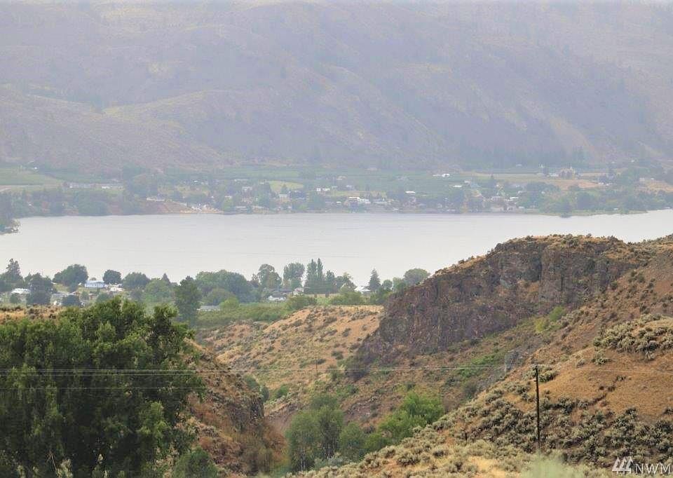 1st image of Vista Dr