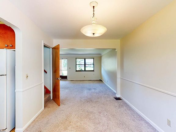 3rd image of 3306 Dolomar Dr
