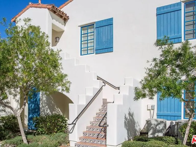 48613 Classic Dr — Photo 22