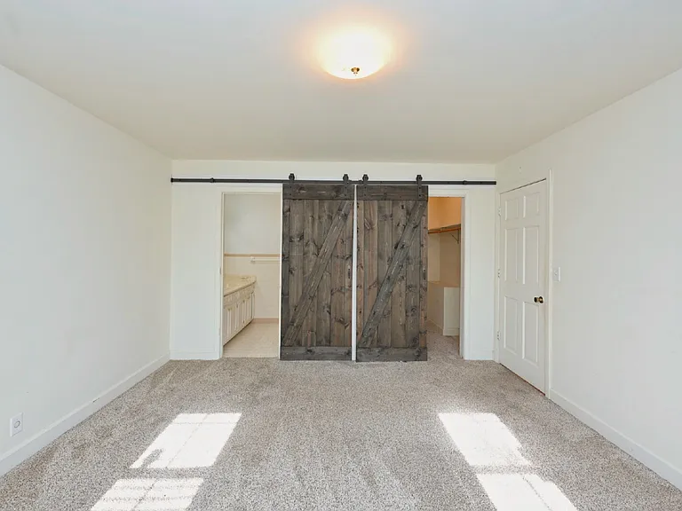 939 Sunset Dr #A — Photo 14
