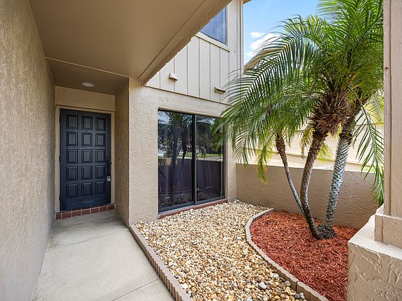 3rd image of 1740 Figtree Dr