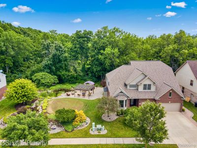 26909 Pepperwood Dr, Woodhaven, MI, 48183
