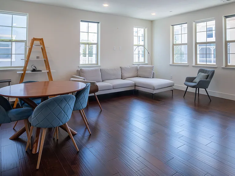 8583 Leeward Way — Photo 13
